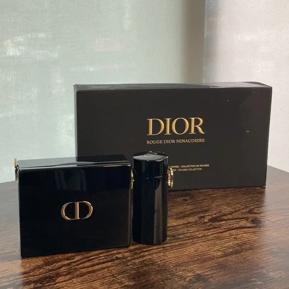 Dior Rouge Dior Minaudiere Case & Lipstick Holder - Picture 2 of 9